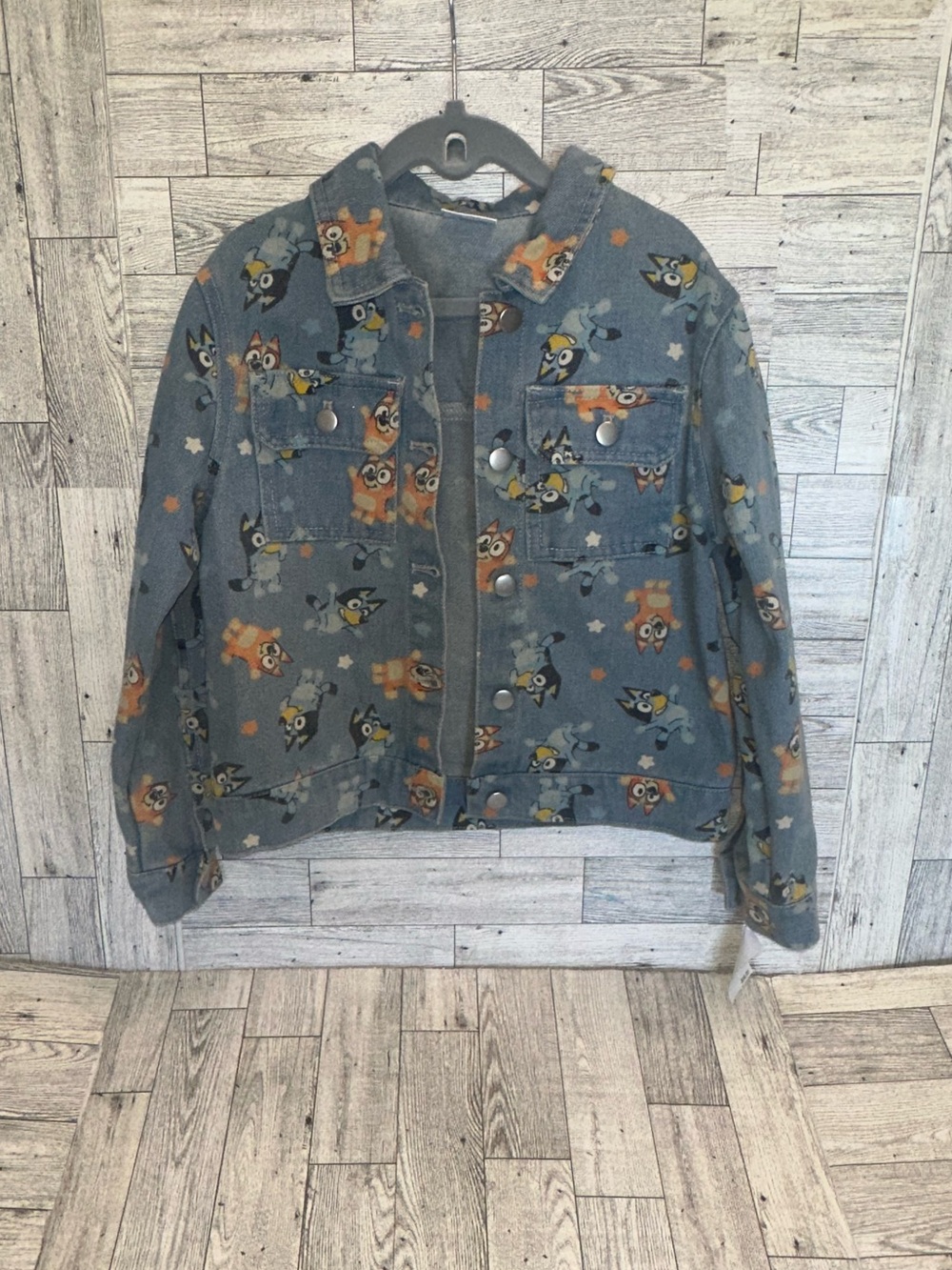 New! Kids Bluey denim Cartoon Print Button-Up Jacket size 5T